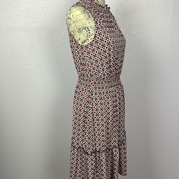 New Printed Dress - Picture 6 of 6